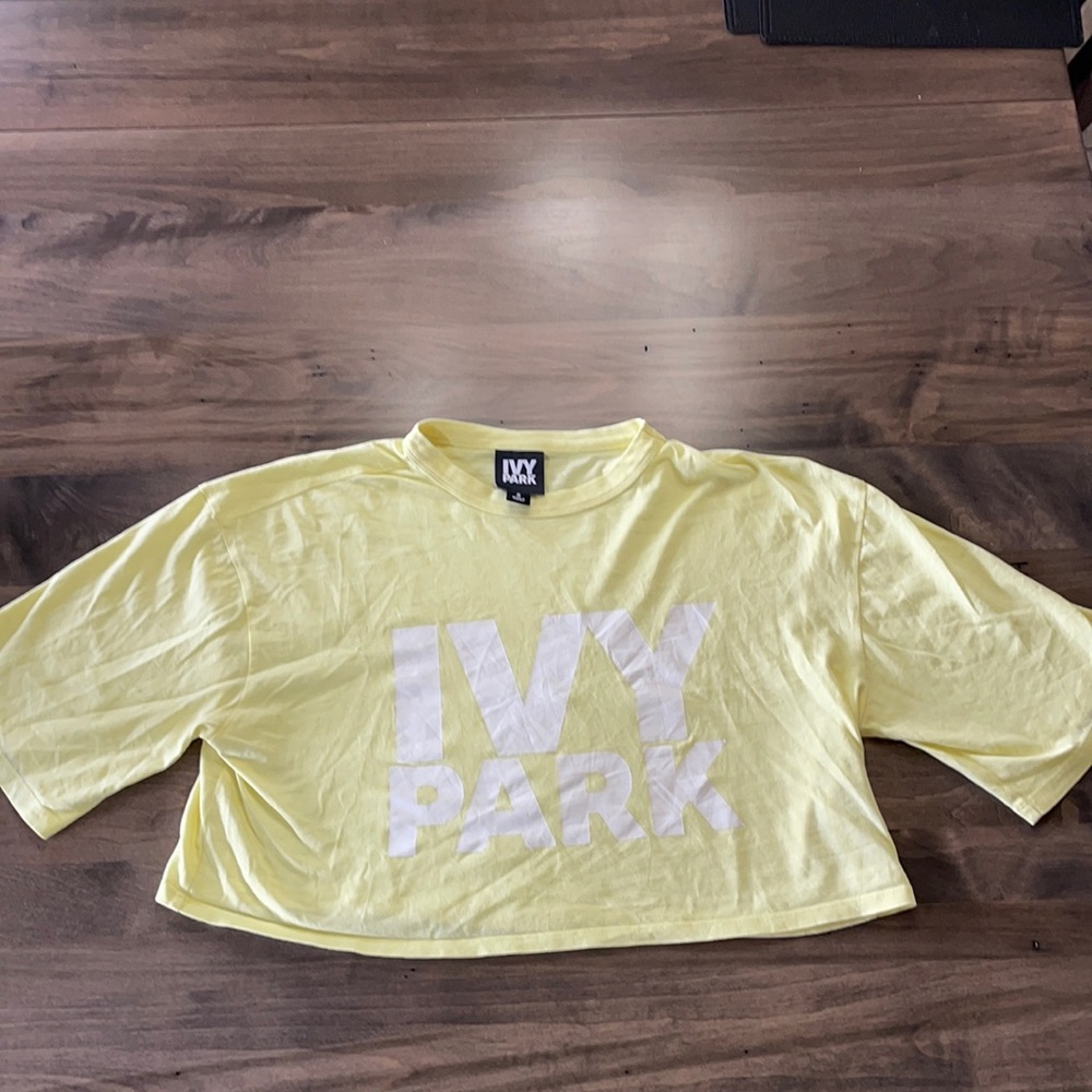 Ivy park cropped tshirt